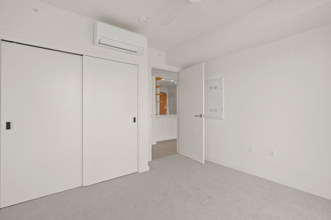 Building Photo - EV Station w/parking! Sky Ala Moana 1BR, 1BA, 2PKG, AC, W/D