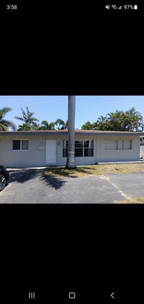 Building Photo - 2111 N 57th Terrace