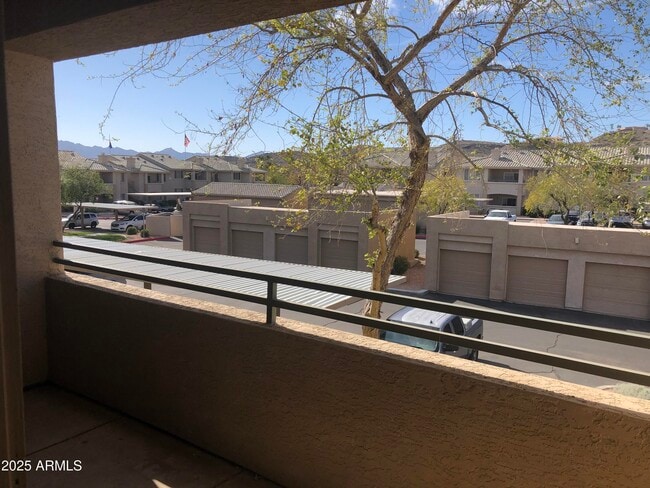 Building Photo - 16013 S Desert Foothills Pkwy