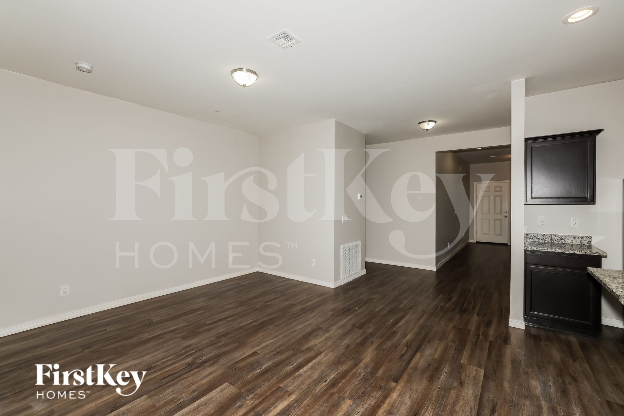 Building Photo - 20016 W Woodlands Ave