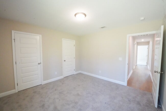 Building Photo - Coming Available!