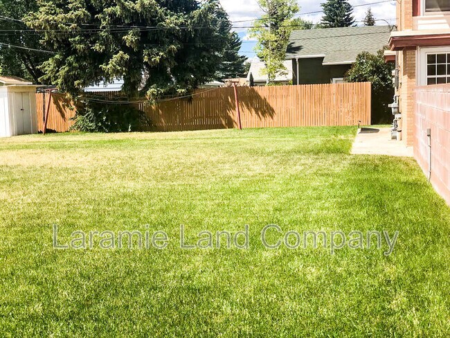 Building Photo - 2215 E Spring Creek Dr