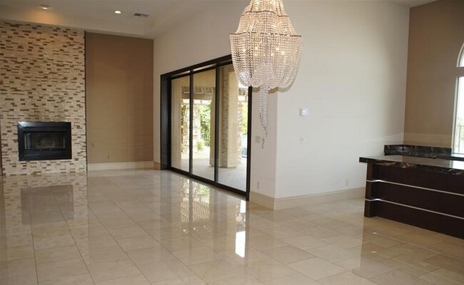 Building Photo - 2244 Green Mountain Ct