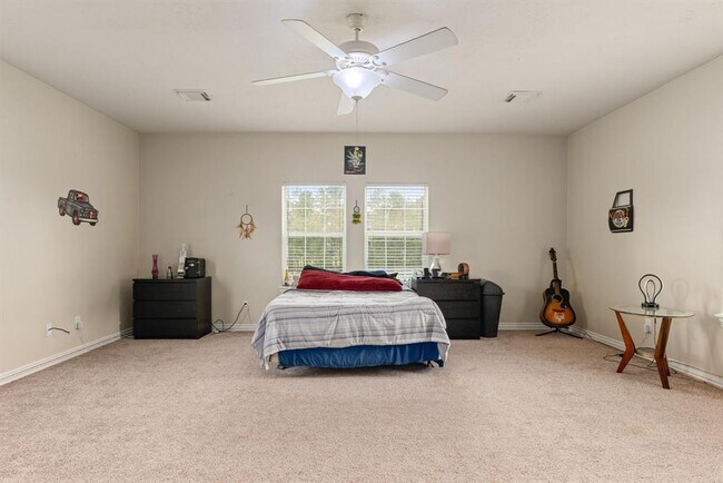 Building Photo - 19509 Desna Dr
