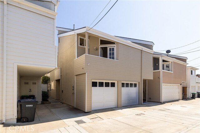 Building Photo - 507 Narcissus Ave