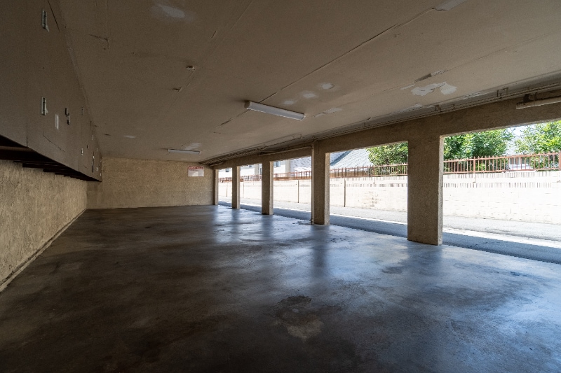 Building Photo - 3523 W Savanna St