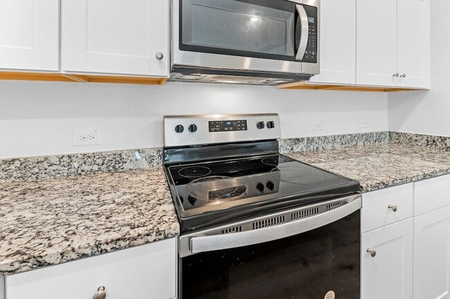 Building Photo - 224 Night Riders Wy