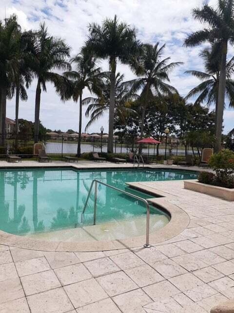 Building Photo - 4151 San Marino Blvd