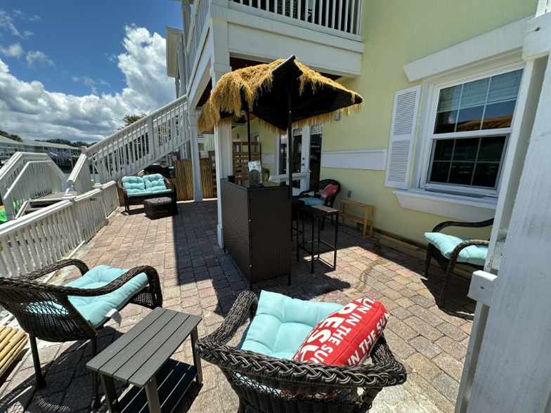 Building Photo - 5006 Starfish Dr SE