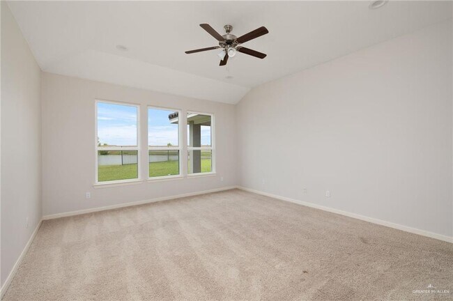 Building Photo - 4628 Estancia Pkwy