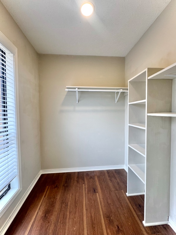 Building Photo - 3301 John Hancock Rd