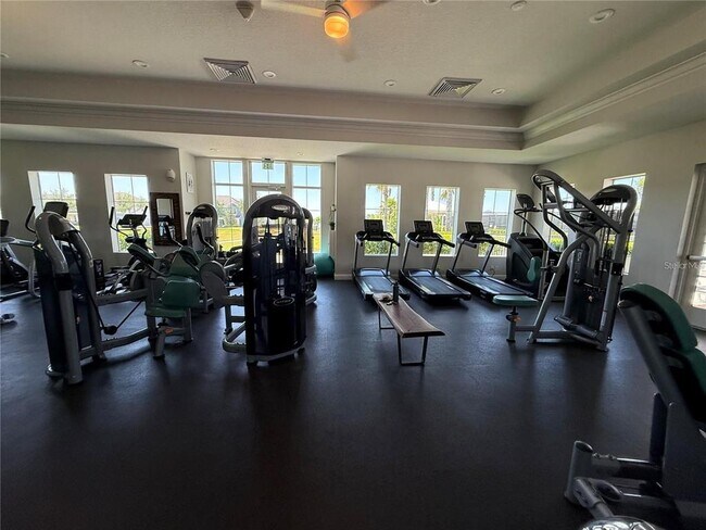 Building Photo - 15221 Sunrise Grove Ct