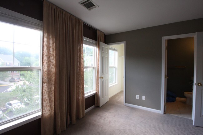 3rd floor front master - 21504 Welby Terrace