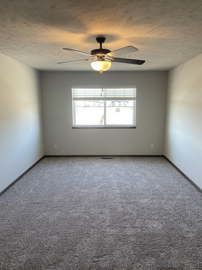 Building Photo - 805 W Bellezza St