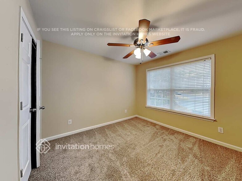 Building Photo - 321 Calm Ct NW