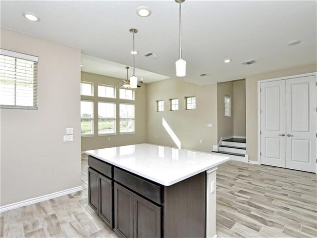 Building Photo - 109 Harborside Dr