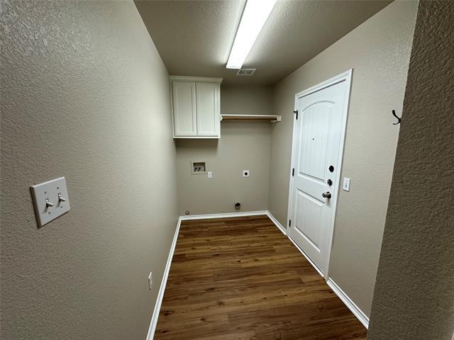 Building Photo - 1100 Switchgrass Ln