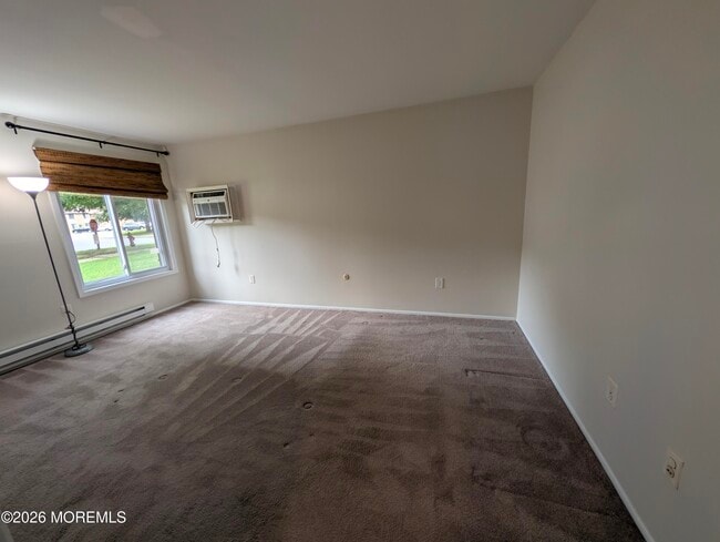Building Photo - 72 Overlook Way
