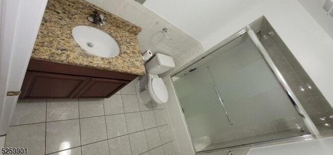 Building Photo - 50 Race St