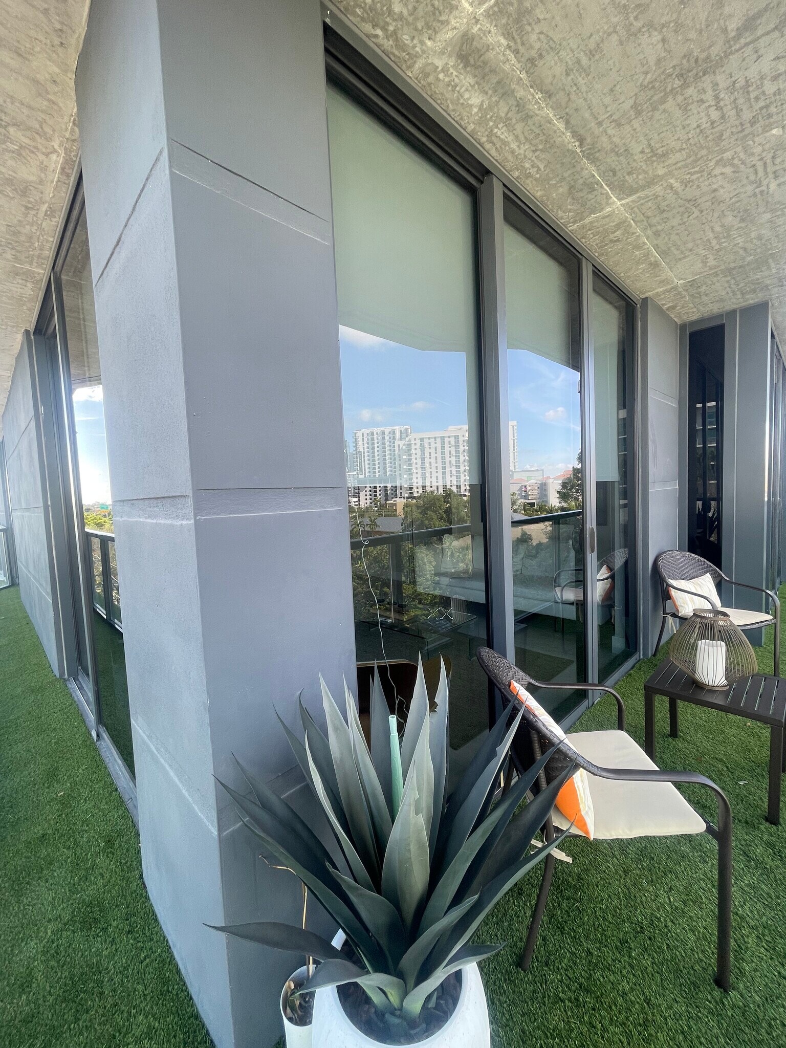 Building Photo - 201 SW 17th Rd