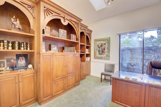 Building Photo - 2106 NW 60th Cir