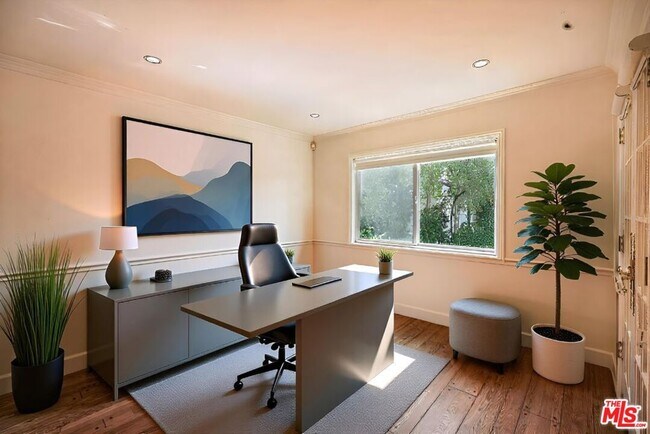 Building Photo - 12508 Sarah St