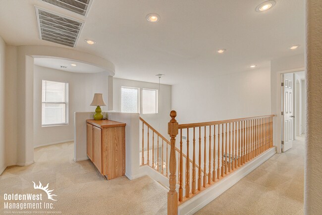 Building Photo - Charming 4Bdm 3Ba Home with Modern Features located in SW Las Vegas