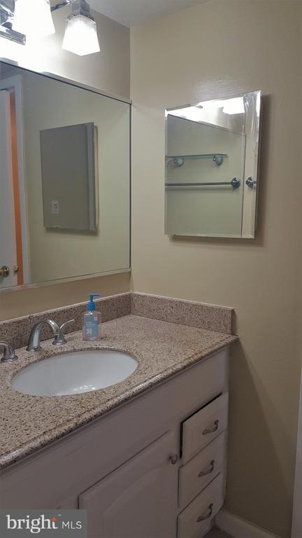 Building Photo - 1836 Metzerott Rd