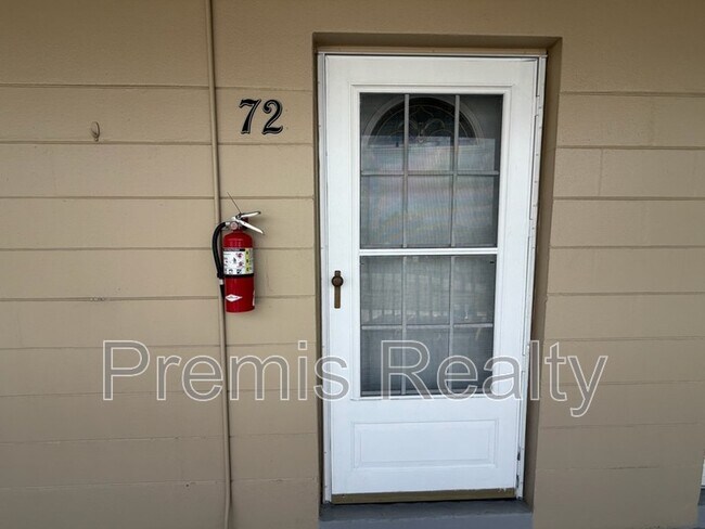Building Photo - 2464 Australia Way E