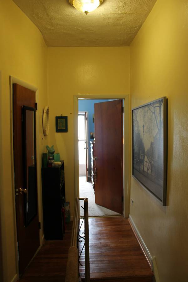 Building Photo - Well-maintained Passyunk Square 3 Bedroom ...