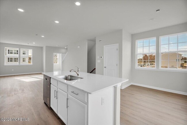 Building Photo - 216 Sandy Rdg Rd