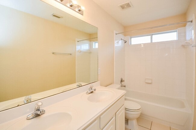 Building Photo - 3211 Chapel Creek Way