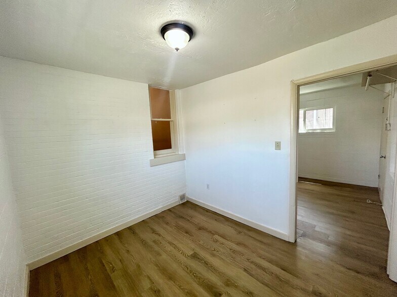 Bonus room - 814 S Jefferson St