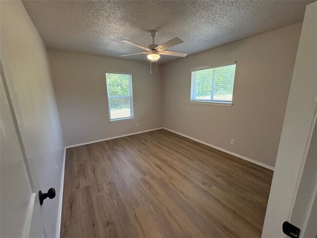 Building Photo - 15304 Tacon Ln