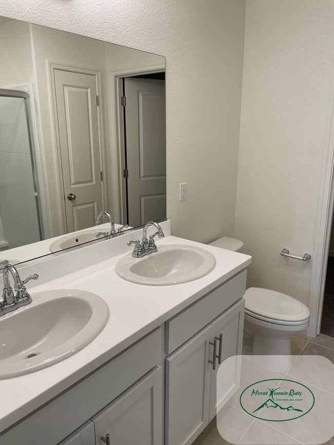 Building Photo - Must Apply to schedule viewing