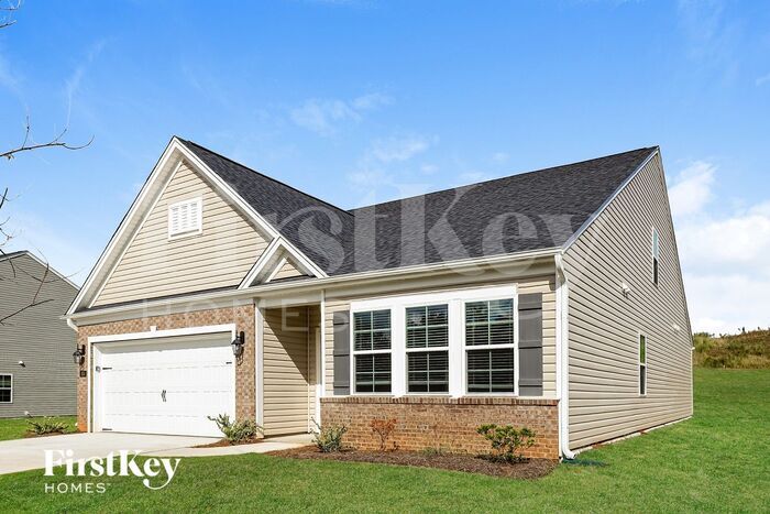 Building Photo - 353 Willowbrooke Way