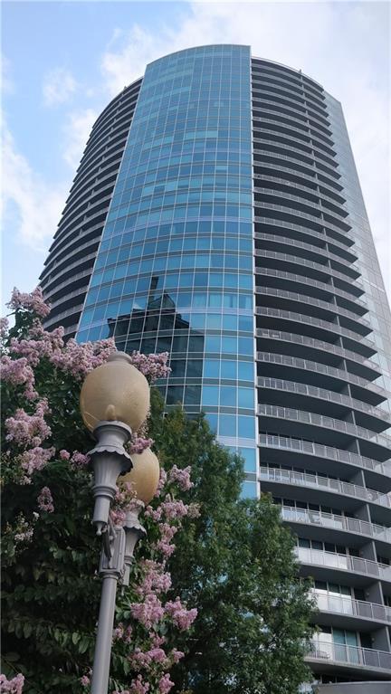 Building Photo - 3338 Peachtree Rd NE