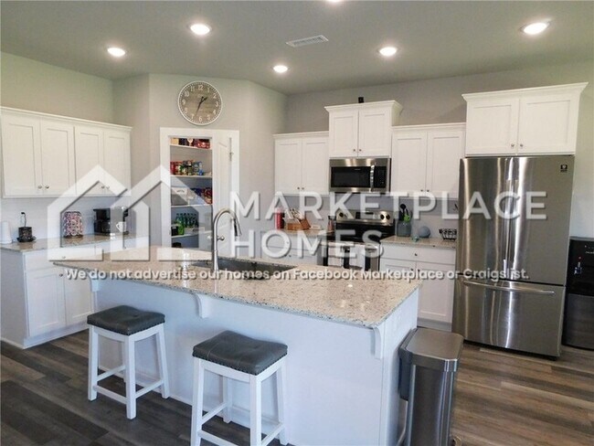 Building Photo - 439 N Otoe St