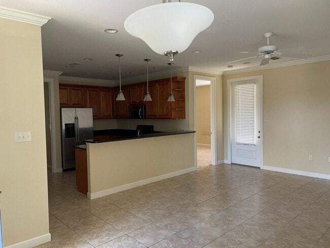 Building Photo - Great 3 Bedroom home - Coming from March 20th