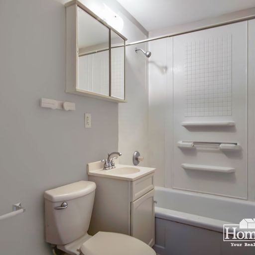 Building Photo - Comfort. Convenience. A place to call home.