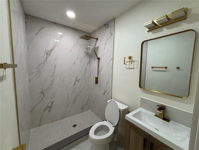 Building Photo - 1215 New York Ave