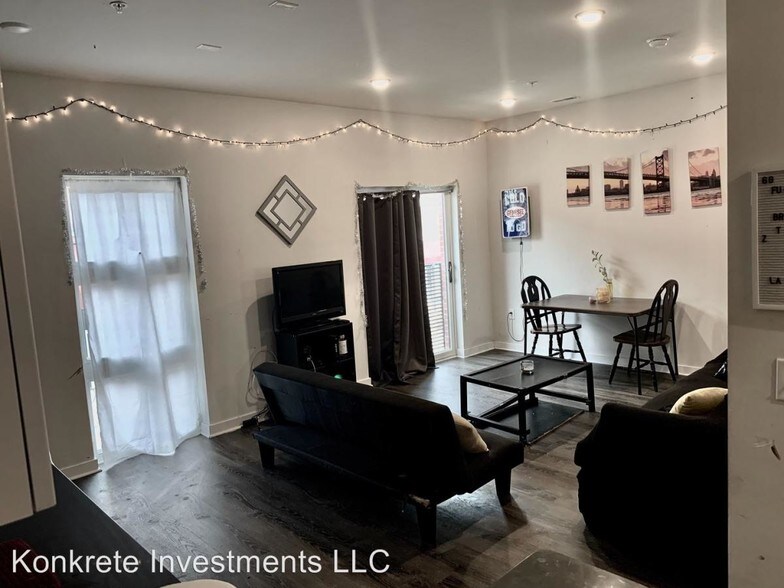 Building Photo - 1626 Cecil B. Moore Ave