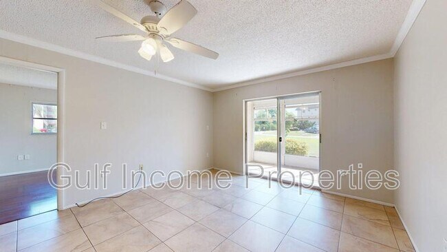 Building Photo - 4121 Heron Way