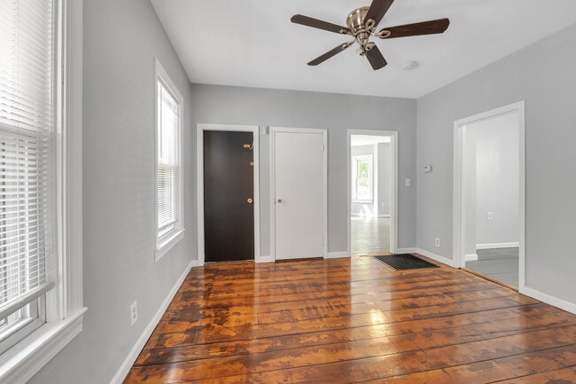 Building Photo - 28 Institute St