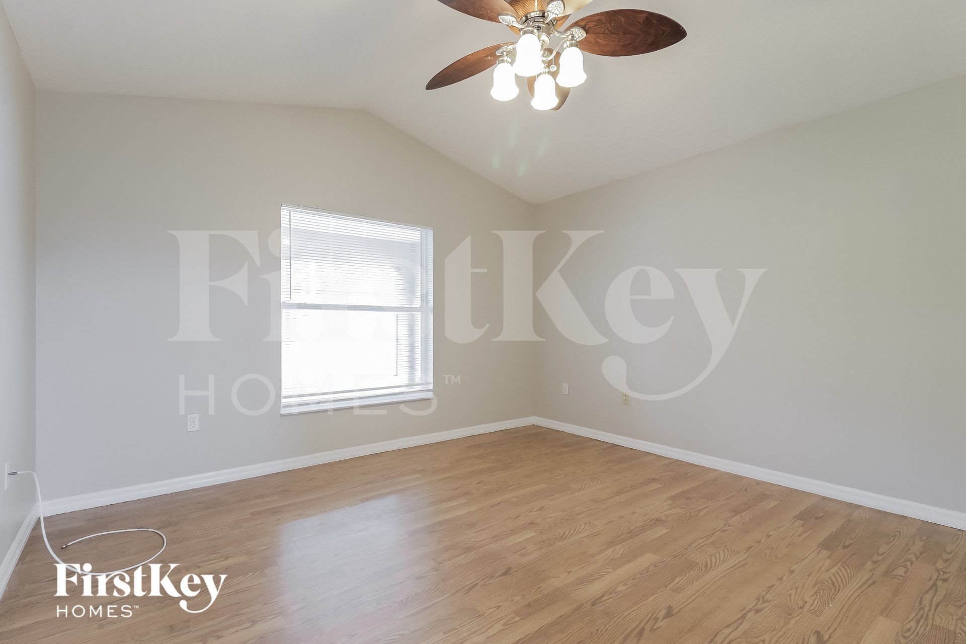 Building Photo - 471 Firestone St NE