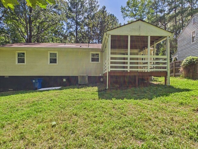 Building Photo - 3041 Clintwood Rd