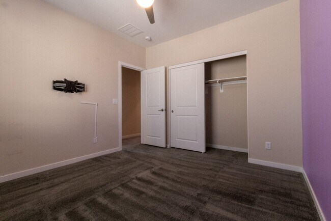 Building Photo - 544 Ruby Mesa Ave