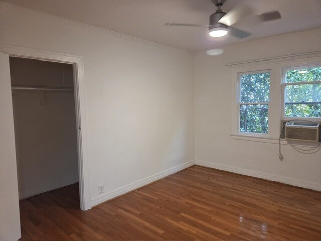 Front bedroom - 1009 Havenhurst Dr