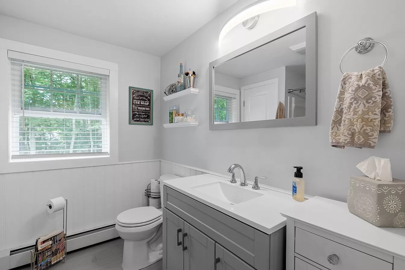 upstairs bath - 8 Edgewood Ter