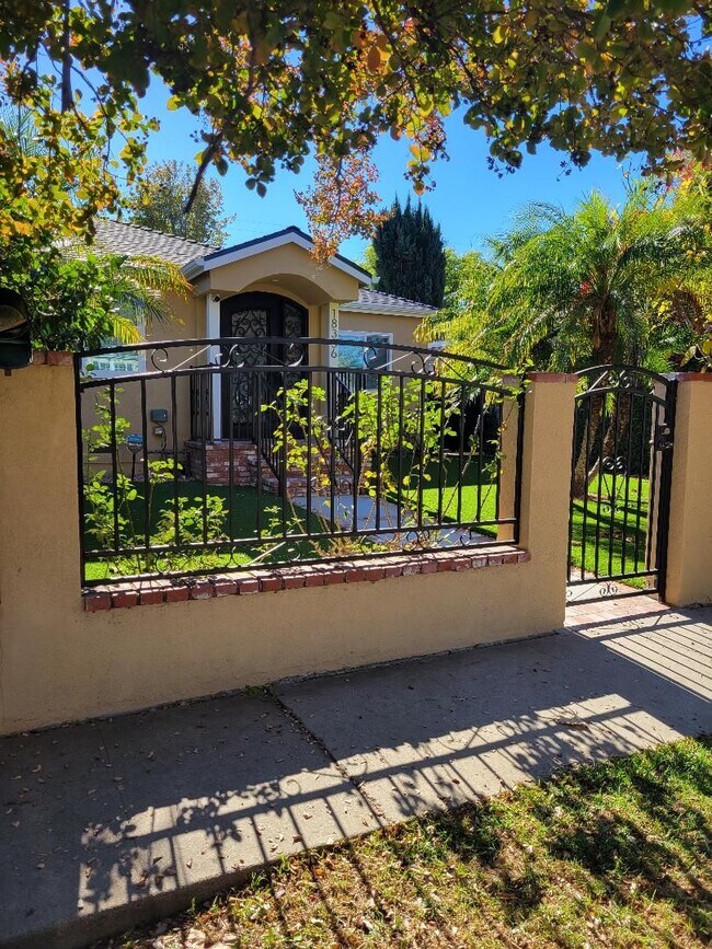 Building Photo - Namm Properties